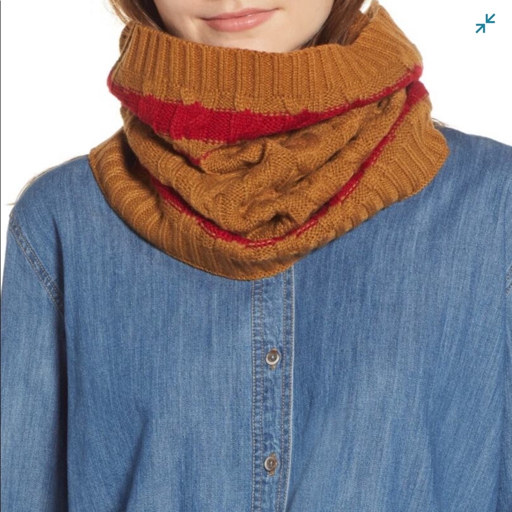 Treasure & Bond Cable Knit Snood Scarf